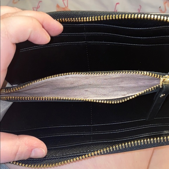 Kate Spade Wallet - Picture 4 of 8